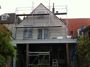Buitengevel Willemstad na het stucwerk